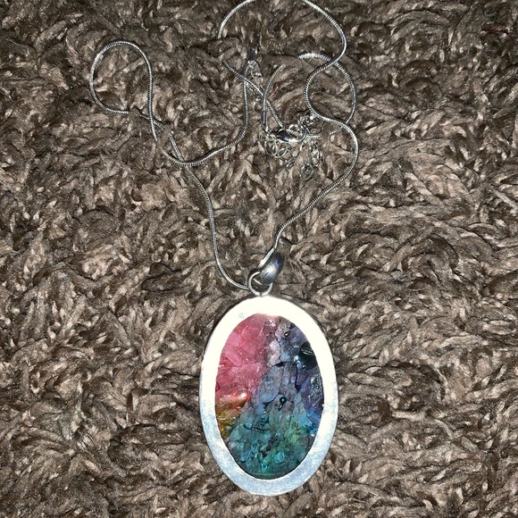 Rainbow Solar Quartz Ring & Necklace Set - Picture 8 of 8